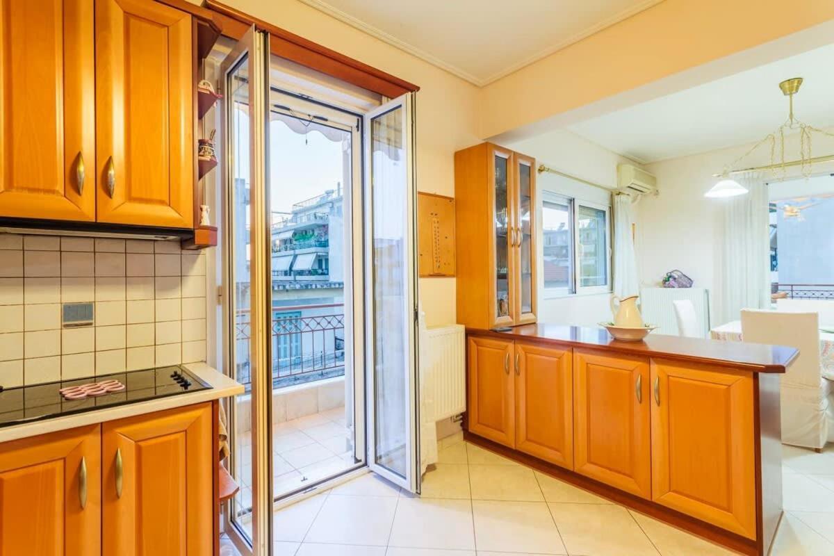 Spacious Urban Haven-Family Home, Perfect Location Kalamata Exterior photo